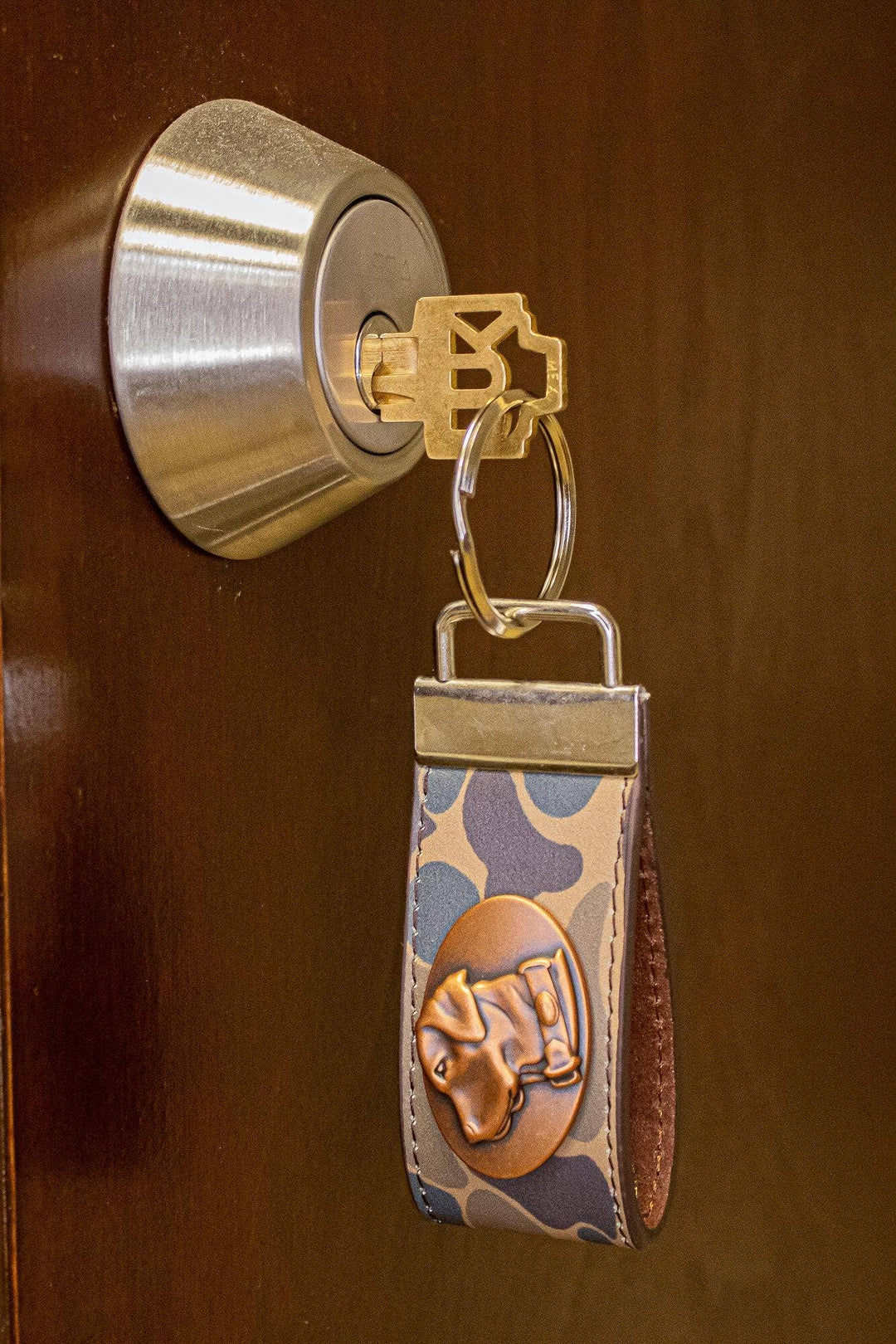 Lab Hunting Old School Camo Leather Loop Keychain