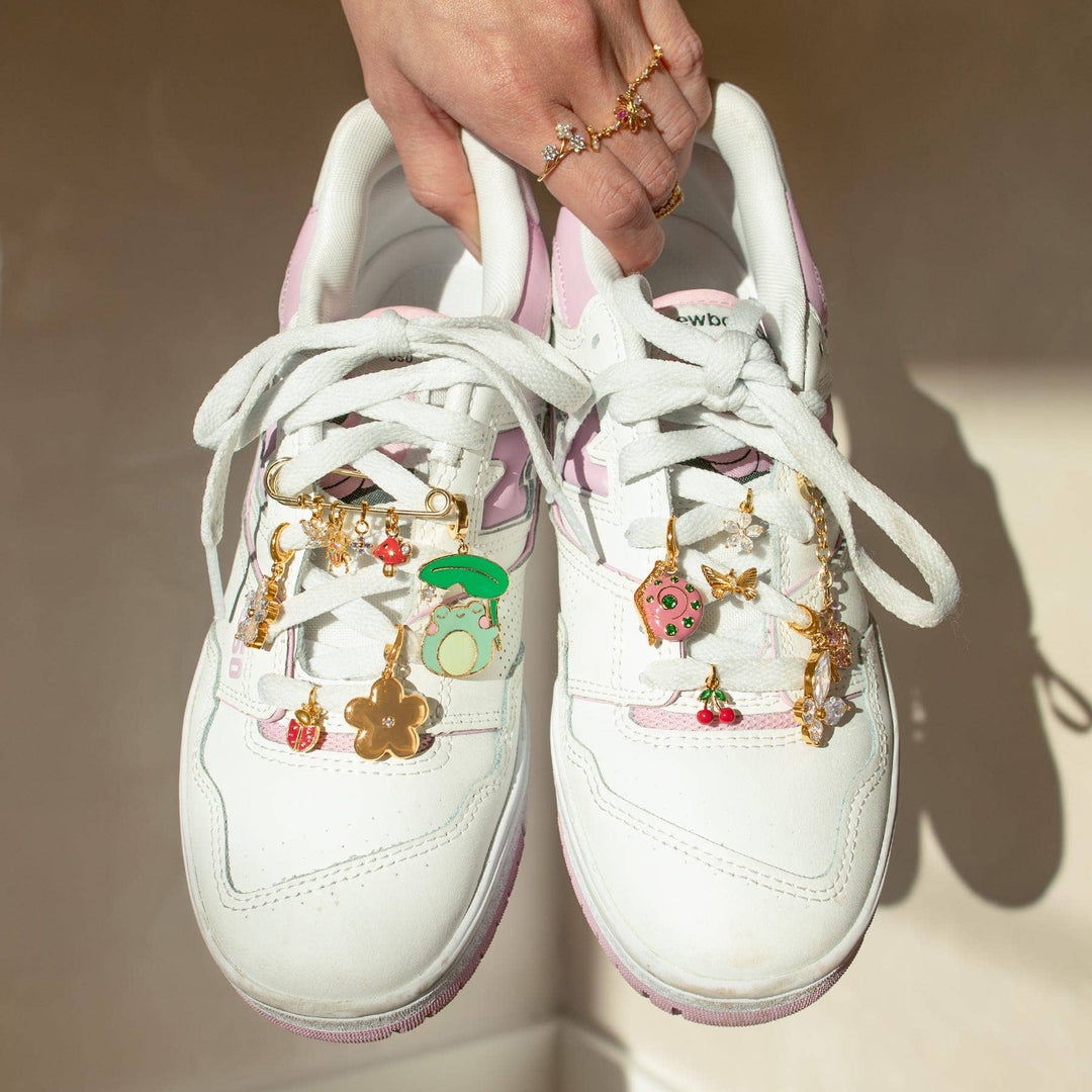 Little Gem Flower Charm: Gold