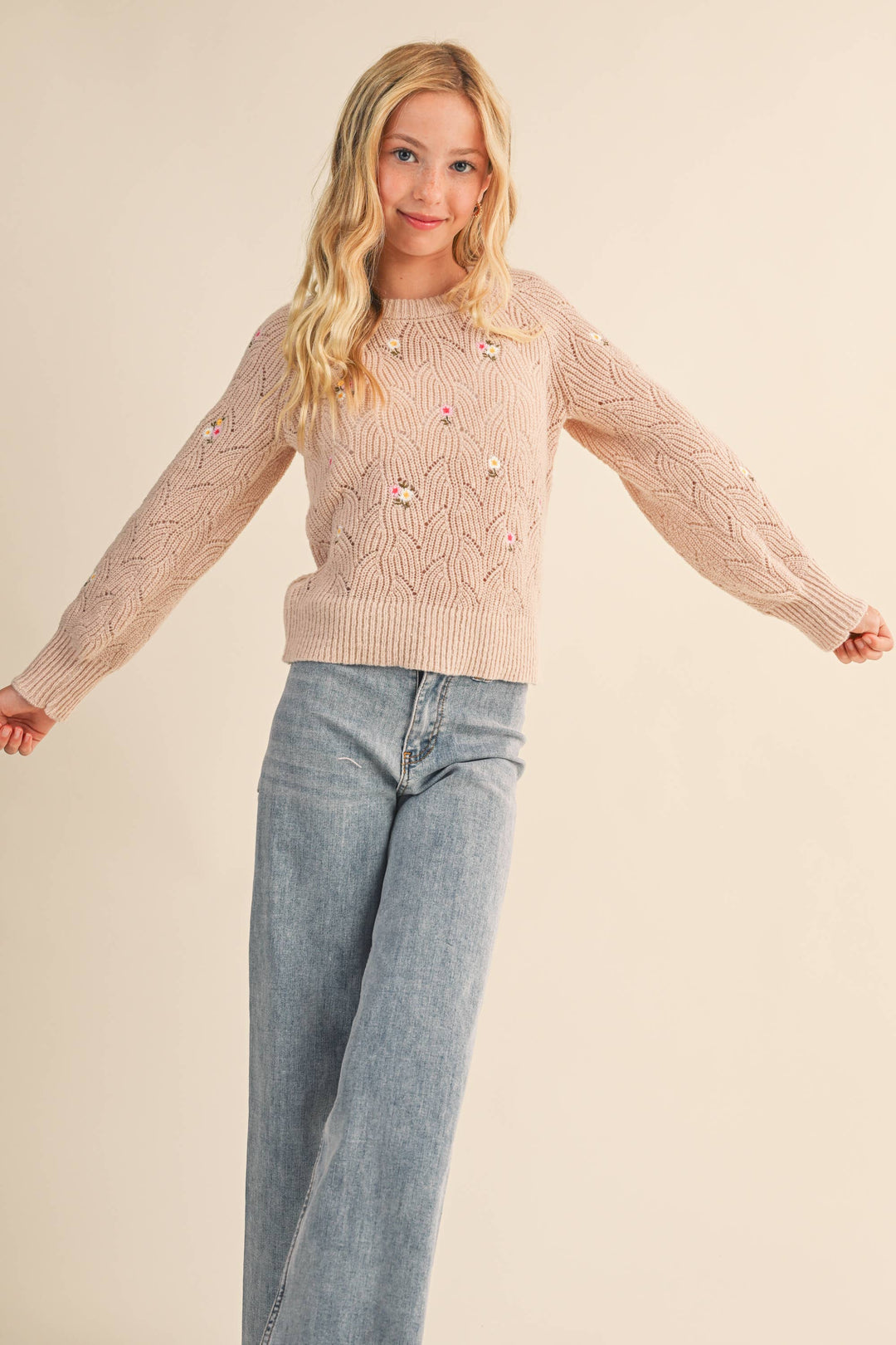 FLORAL RAGLAN SWEATER