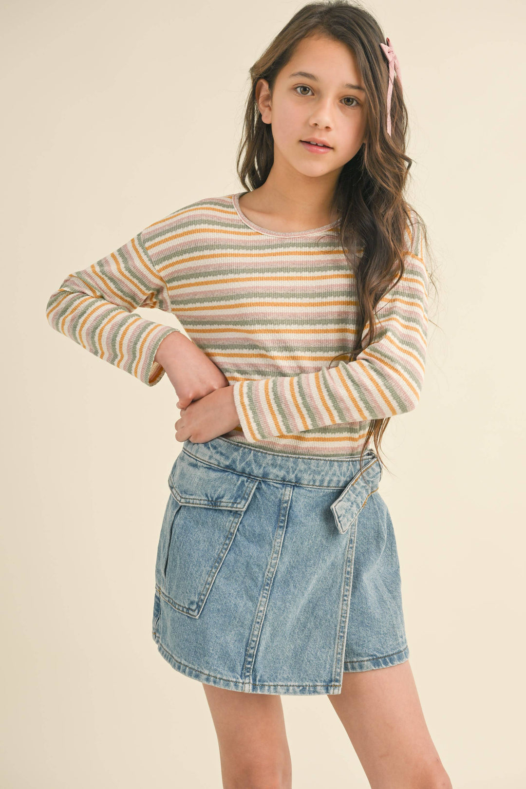 CREW NECK STRIPE TOP