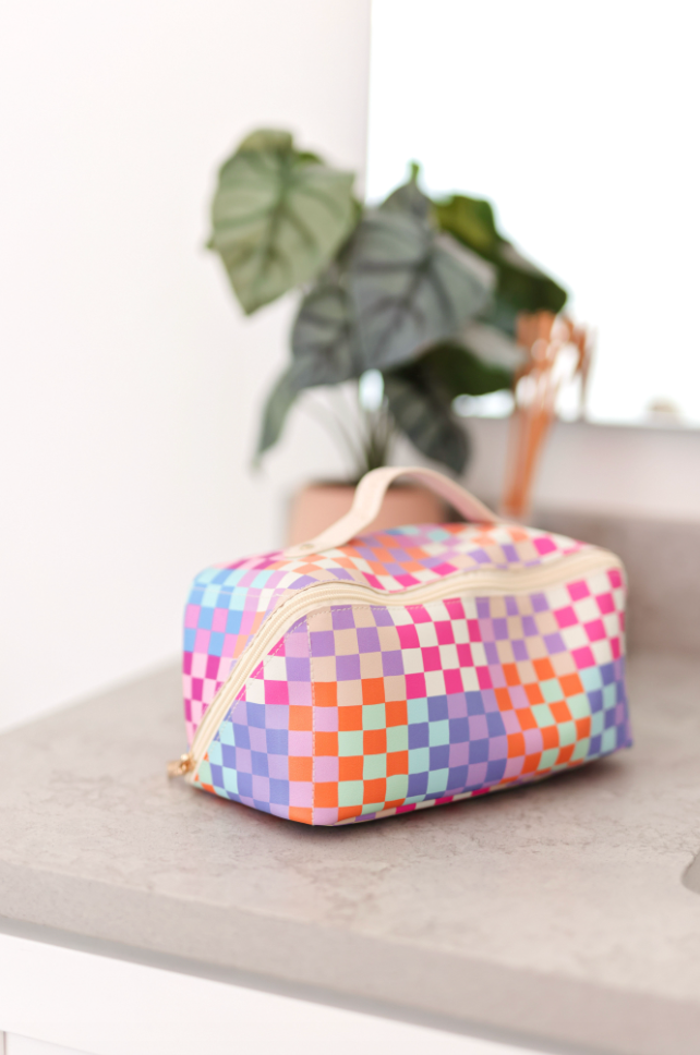 Hold All Make Up Bag - Happy Checkered (Multi Checkered)