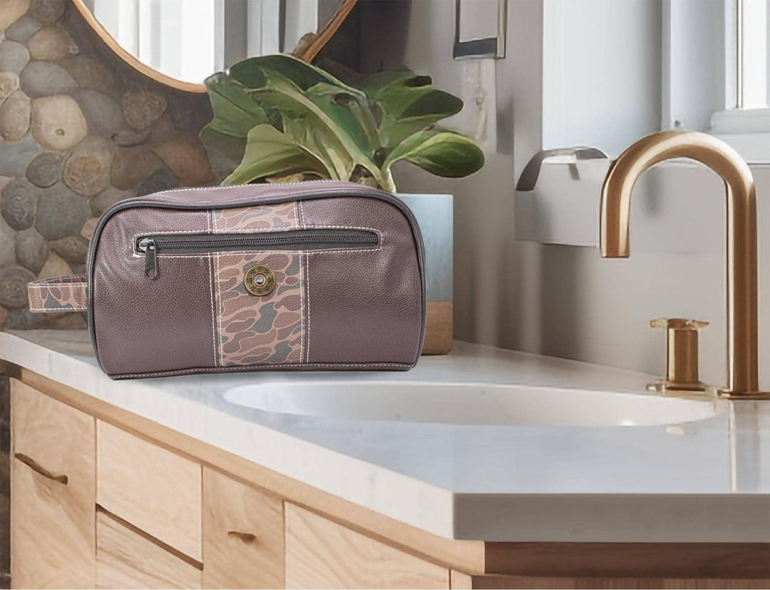 Shot Shell Brown Pebble Old School Camo Men's Toiletry Dopp Bag.: Brown/Tan