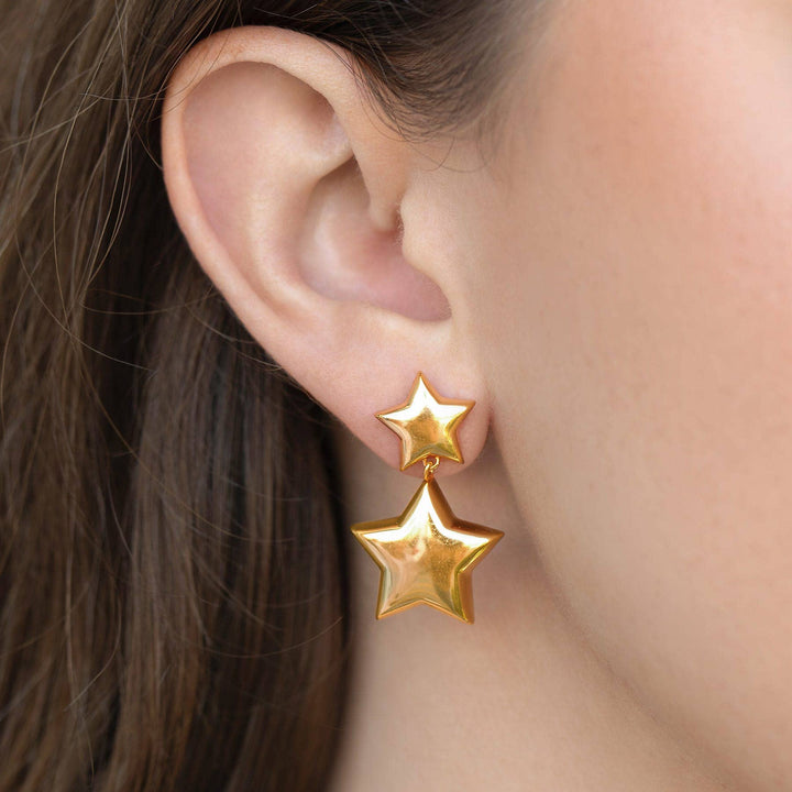 Chasing Stars Dangle Earrings: Gold