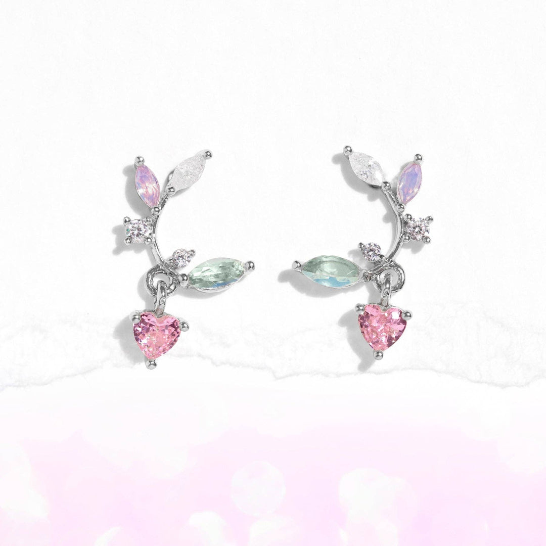 Love Blooms Earrings: Gold
