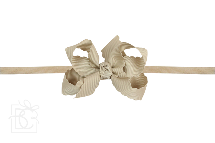 1/4" NYLON PANTYHOSE HEADBAND W/ SCALLOPED EDGE BOW: White