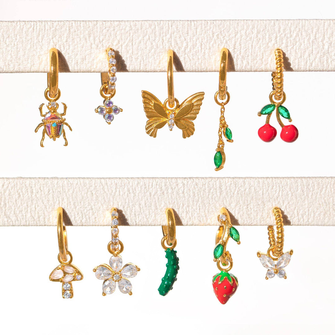 Little Gem Flower Charm: Gold