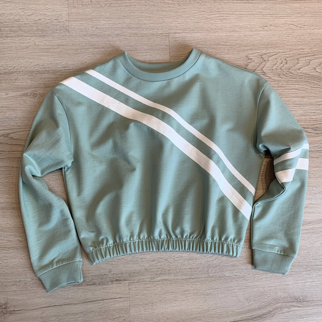 Color blocked Applique Taping Tween Sweatshirt