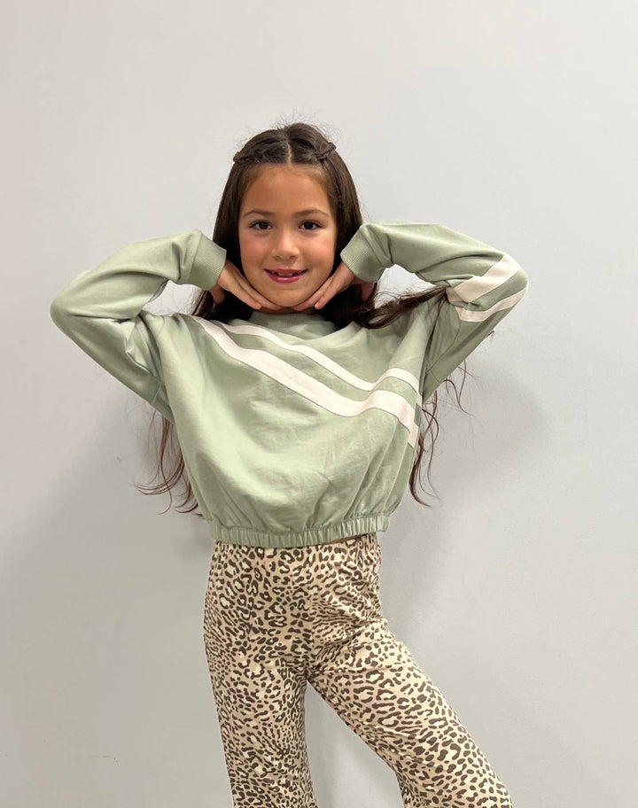 Color blocked Applique Taping Tween Sweatshirt