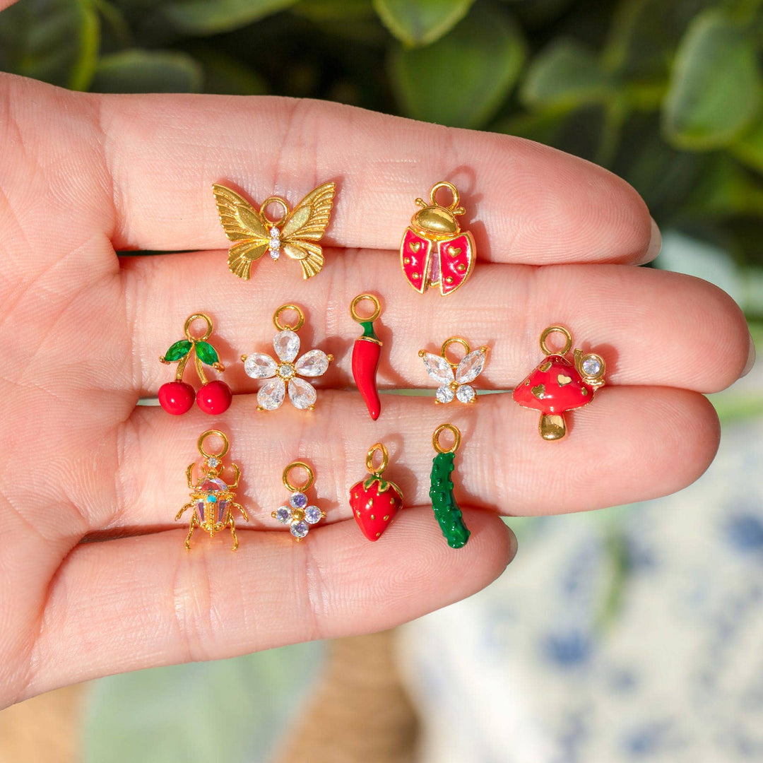 Little Gem Flower Charm: Gold