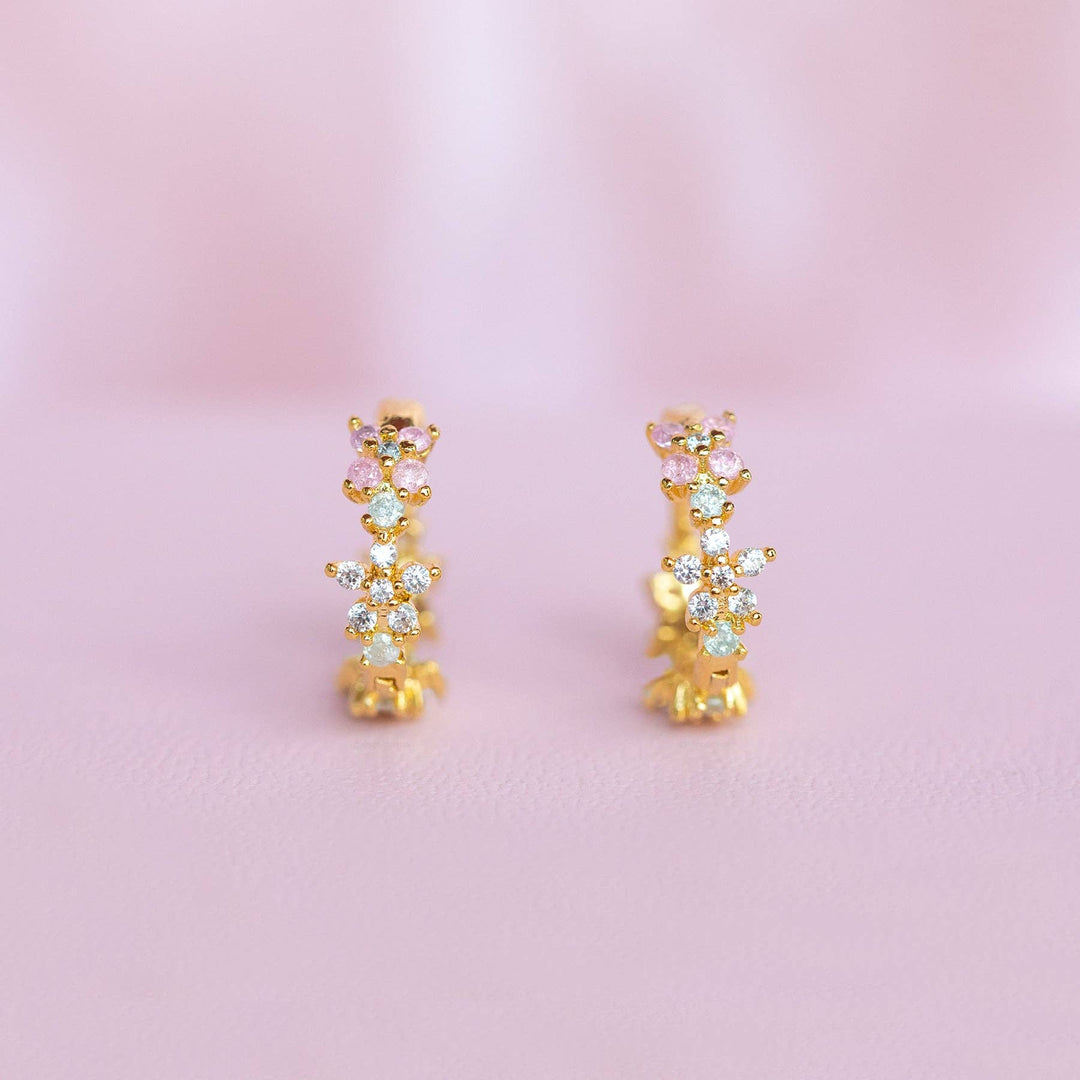 Pastel Star Huggie Hoops: Gold
